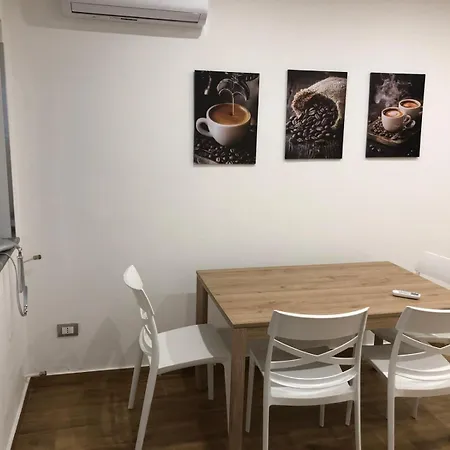 La Maison De Claude-2